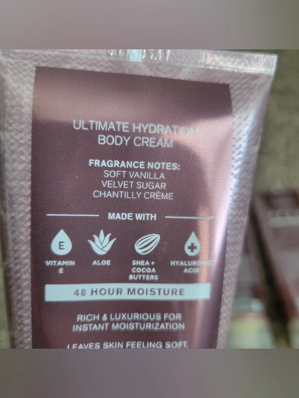 Bath & Body Works Wrapped In Vanilla Body Cream Full Size X4